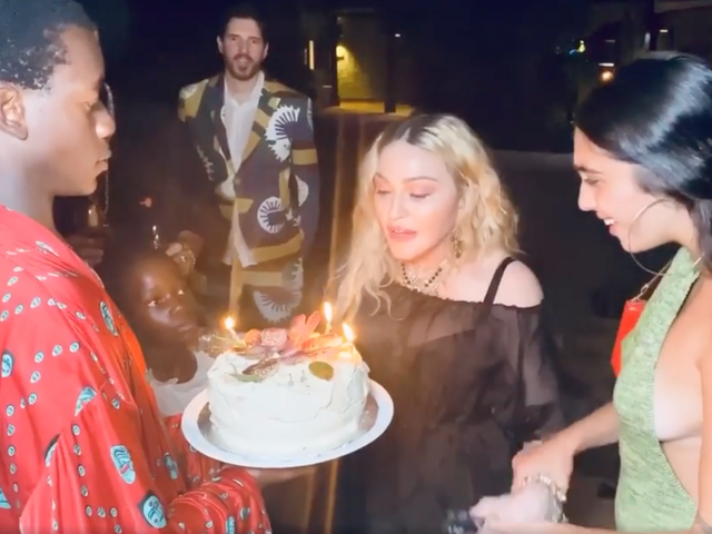 Madonna's children presented her with a birthday cake