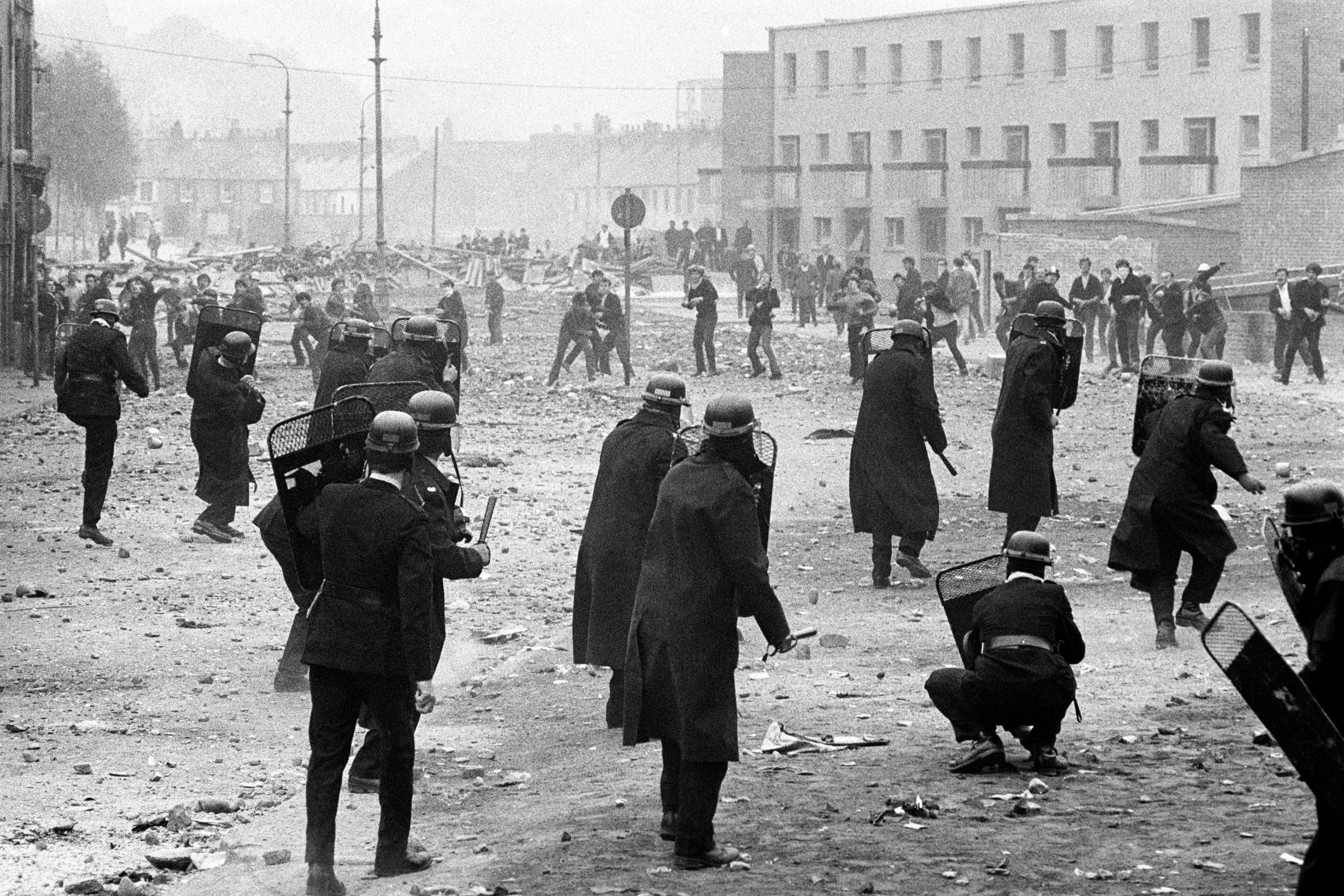 Police and rioters battle it out in the Bogside in 1969