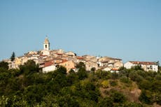 Italian village offering free holidays receives over 8000 applications