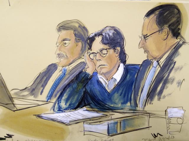 Keith Raniere (center) in a courtroom artist's sketch during his trial on 18 June 2019 in Brooklyn, New York.