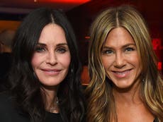 Courteney Cox shares videos of Jennifer Aniston being bad at pool