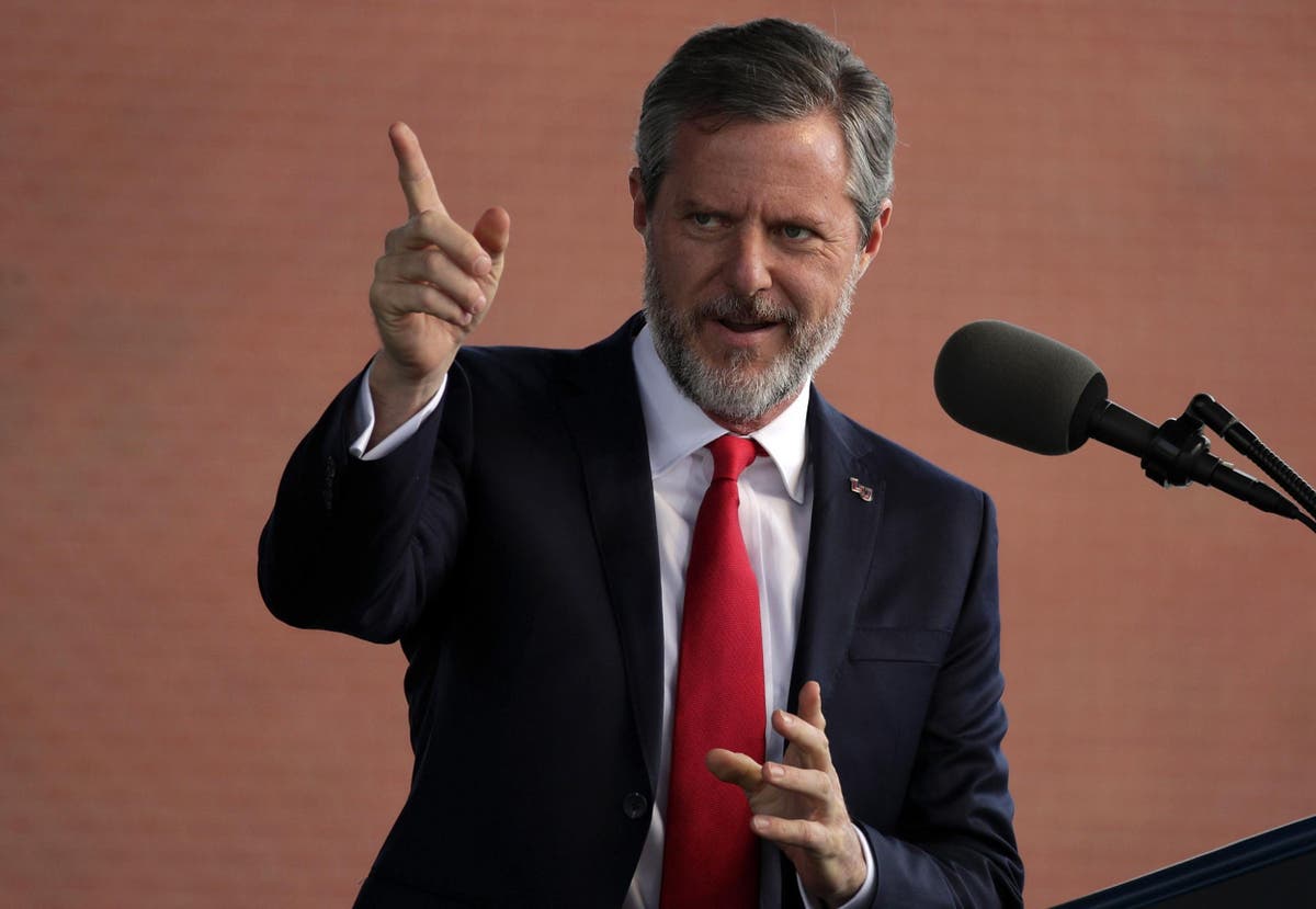 Jerry Falwell Jr's wife called 911 saying there was 'lots of blood' after husband fell while drinking, report claims