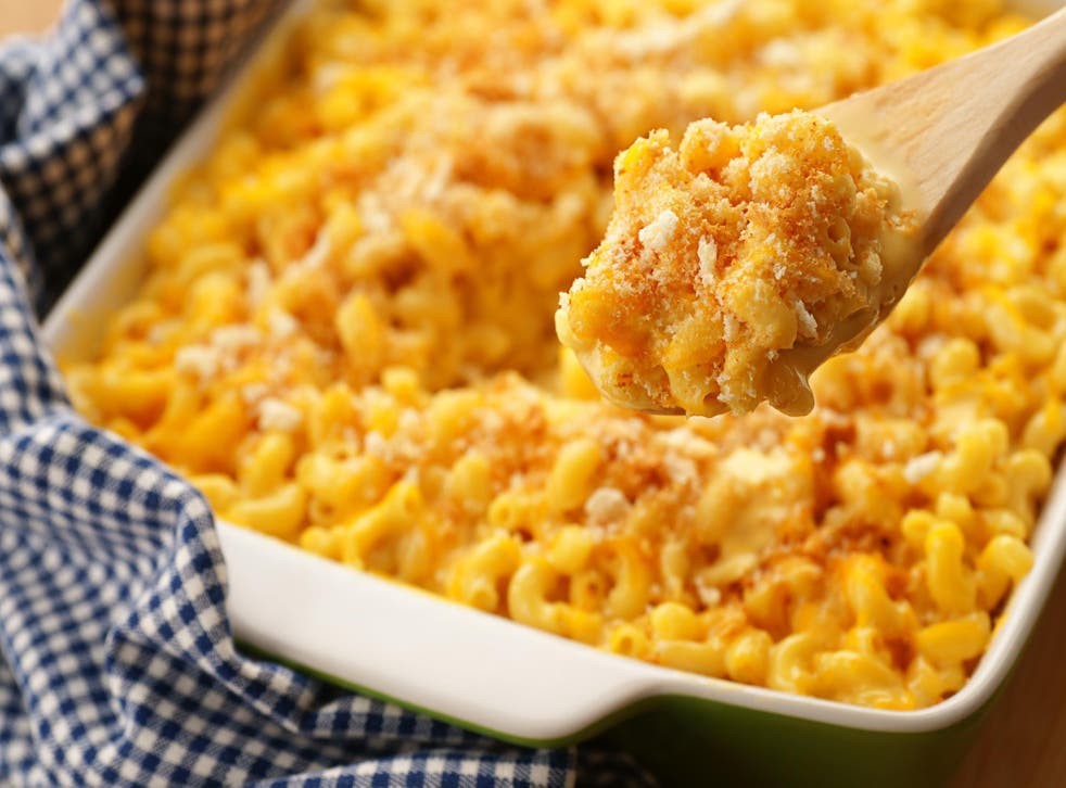 Disney shares recipe for 'gourmet' mac and cheese (Stock)