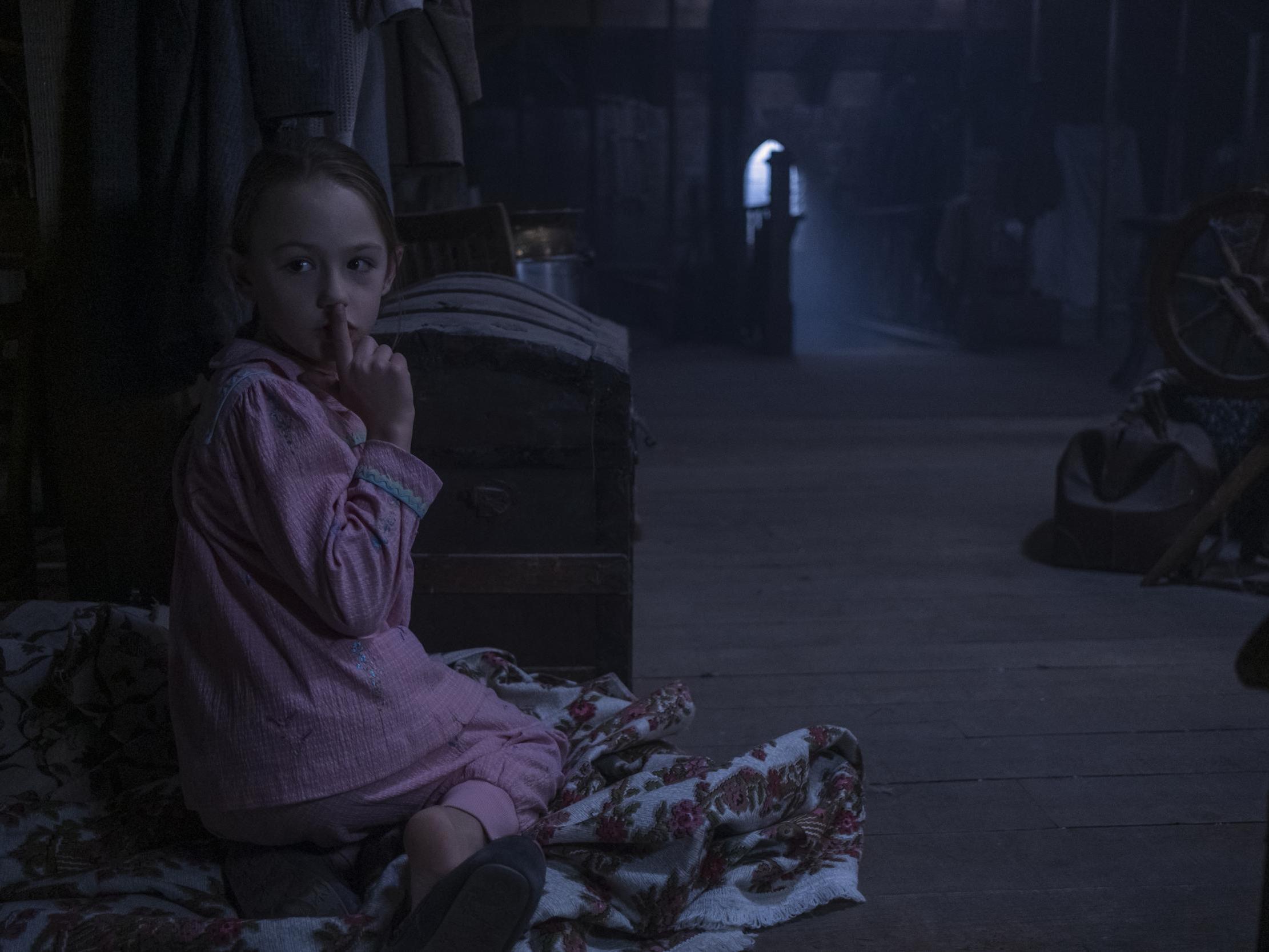 Flora Wingrave (Amelie Smith) has a message for ‘The Haunting of Hill House’ fans