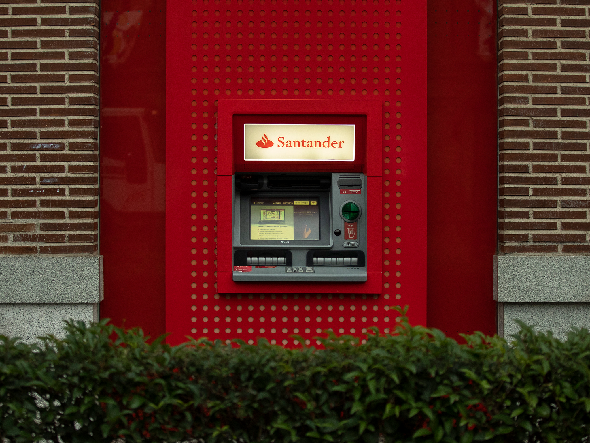 Santander caído: Clientes de la banca online no pueden acceder al sitio web