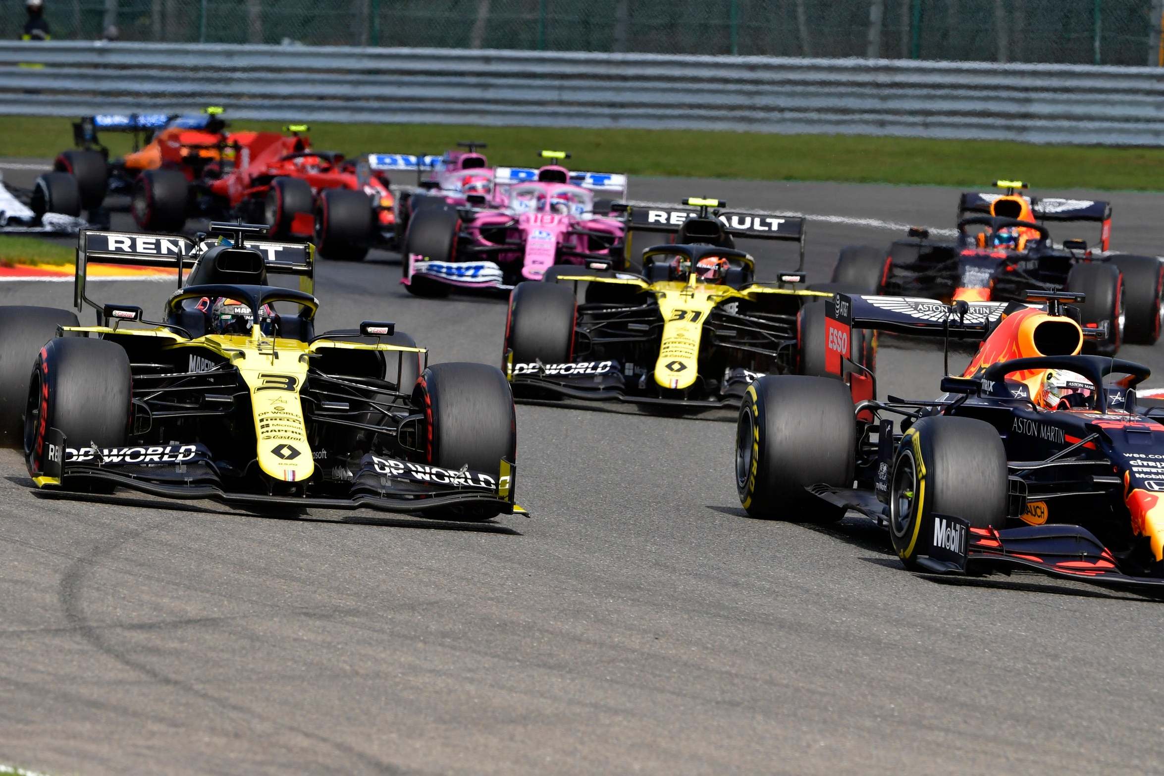 Daniel Ricciardo challenges Max Verstappen on the first lap of the Belgian Grand Prix