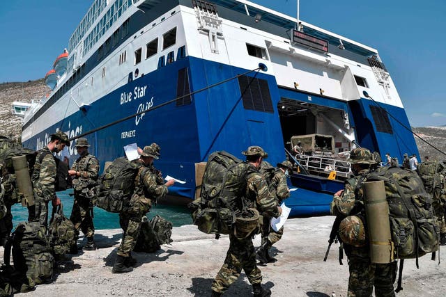 Los funcionarios griegos dijeron que los soldados fueron enviados a la isla como parte de una 'rotación de rutina'