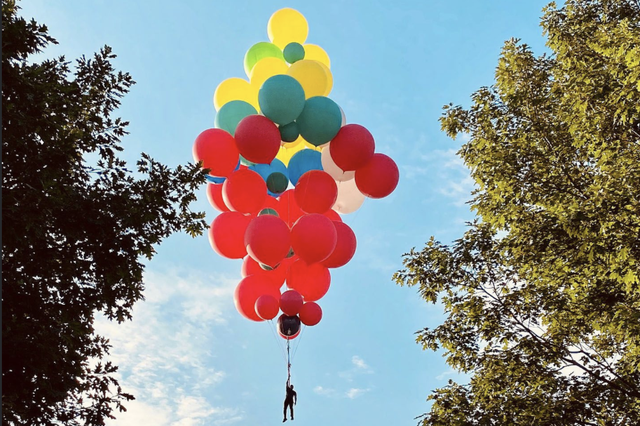 David Blaine plans on soaring into the sky while holding onto balloons during his next stunt.