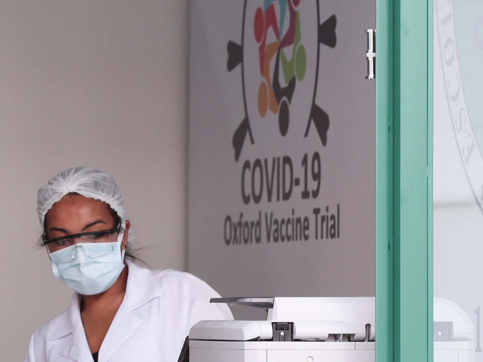 AstraZeneca tiene capacidad para producir hasta 3 mil millones de dosis