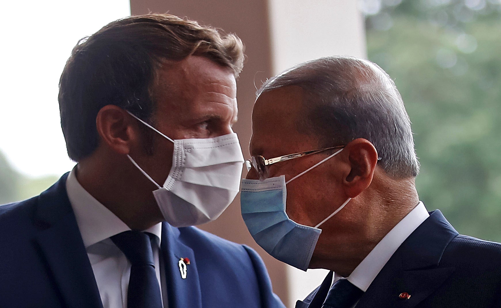 Emmanuel Macron and the Lebanese president, Michel Aoun, in Baabda, east of Beirut