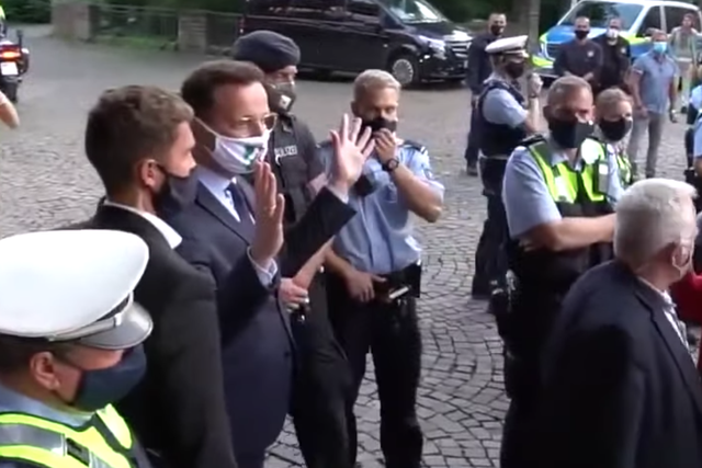 Jens Spahn faces down homophobic abuse as he attempts to reason with anti-lockdown protesters