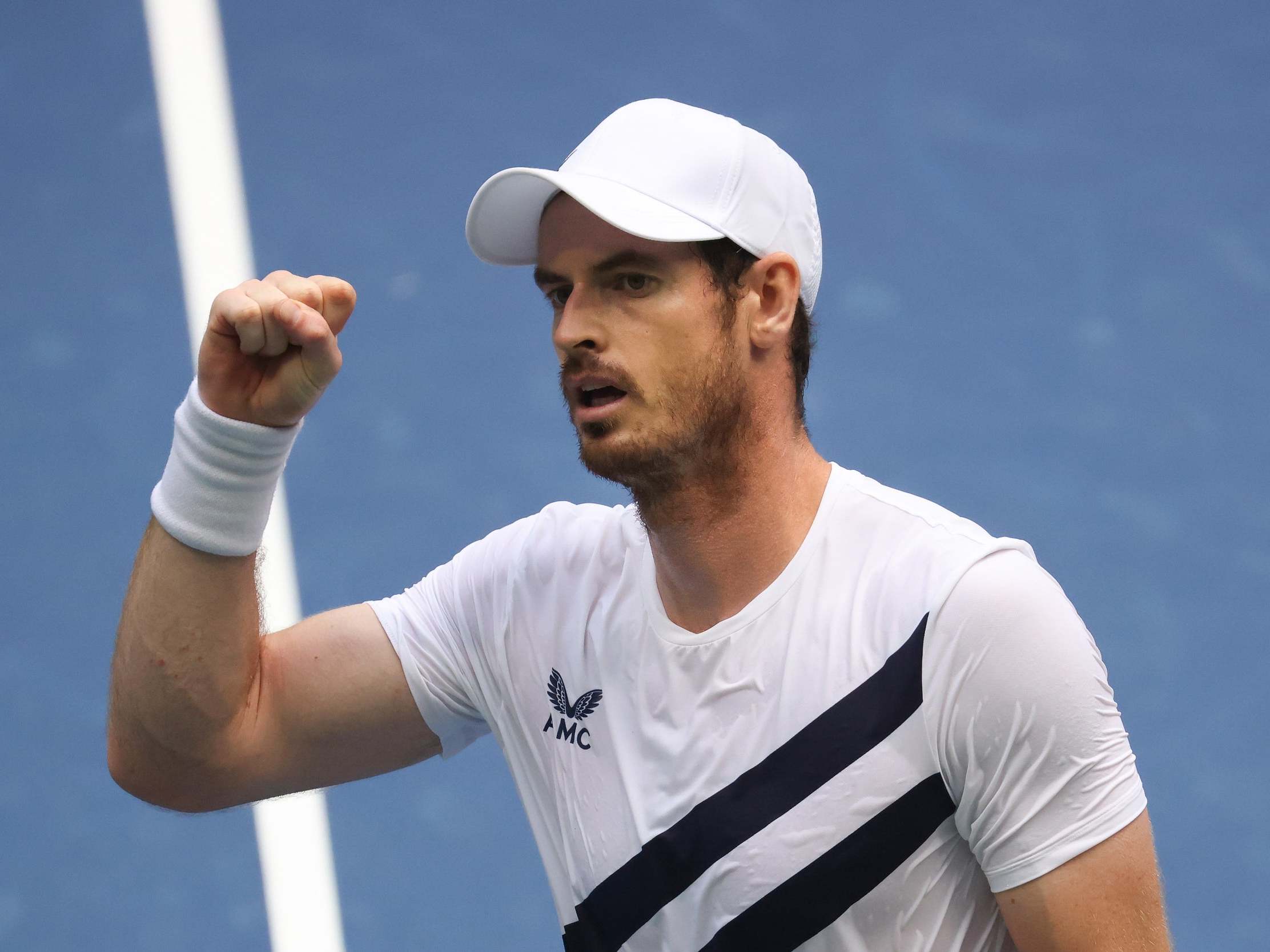 Andy Murray celebrates