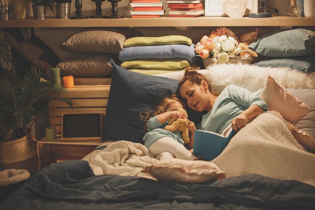 It takes respondents to poll on average 34 minutes to put child to bed every night