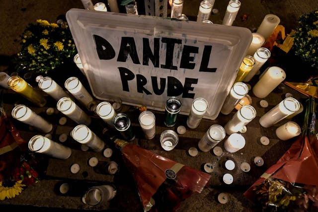 Police bodycam shows death of Daniel Prude