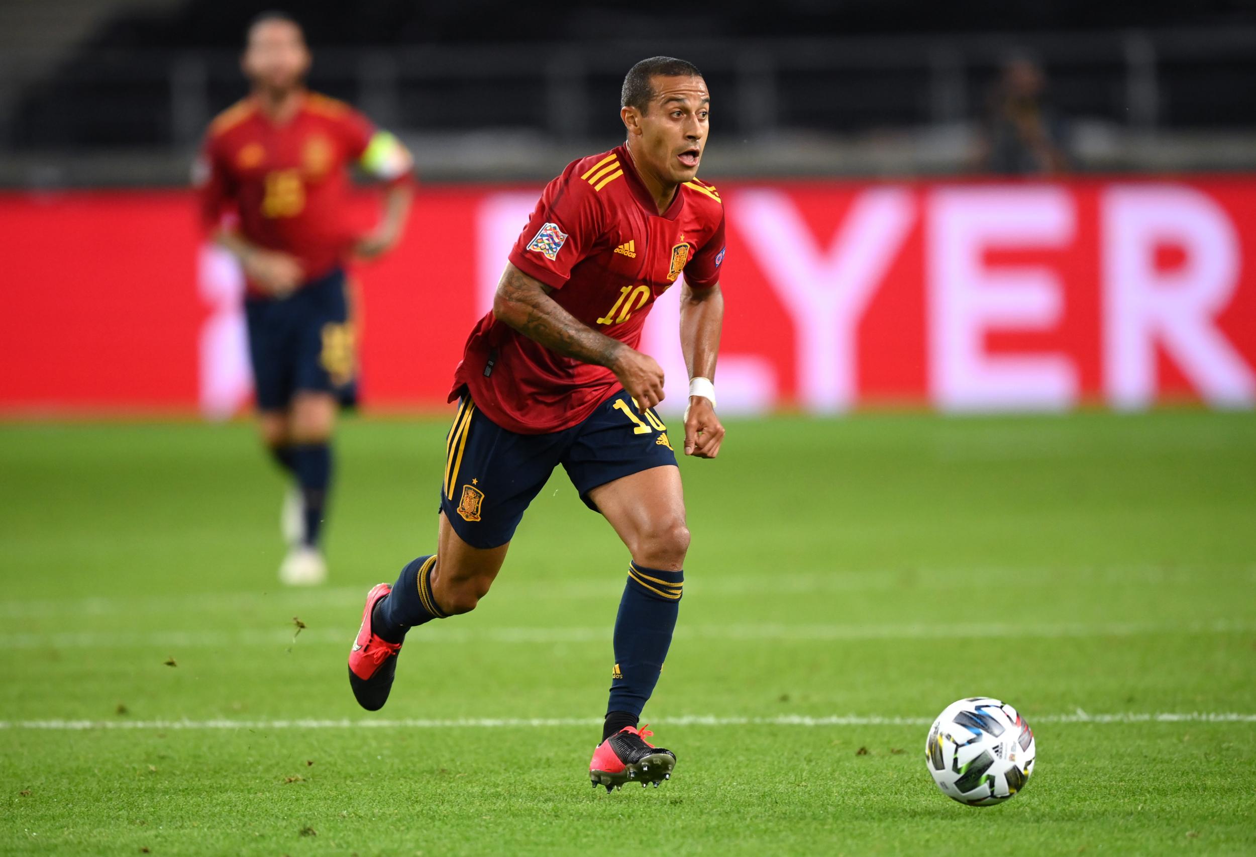 ‘Bayern is my home’ – Liverpool target Thiago Alcantara focused on Spain games, not transfers