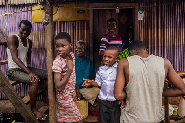 <p>Schoolchildren in Nigeria</p>