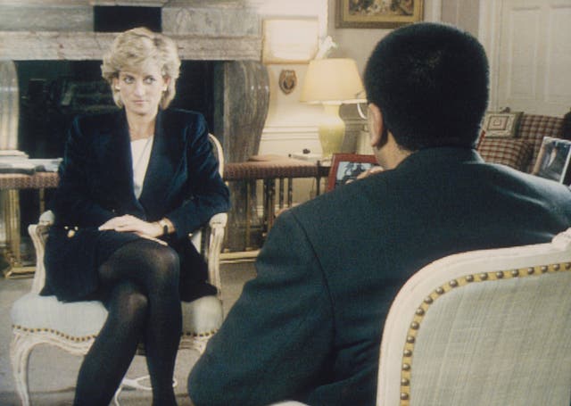 <p>Bashir interviews Princess Diana in Kensington Palace in 1995</p>