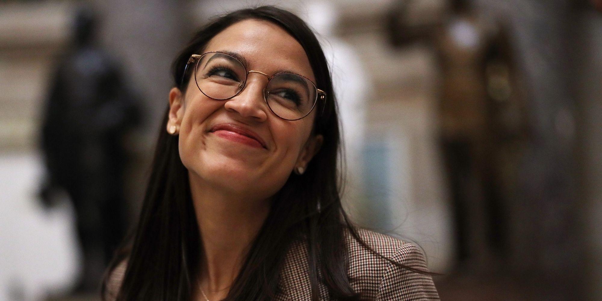 Twitch: AOC and Ilhan Omar playing video games is the smartest campaign