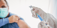 30,000 volunteers sought to deliver Covid vaccine across England