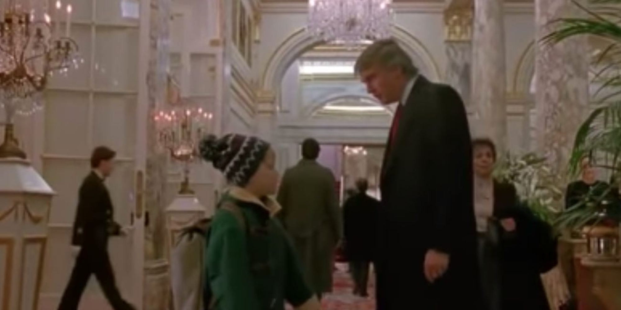 Trump 'bullied' his way into a cameo role in Home Alone 2, director says