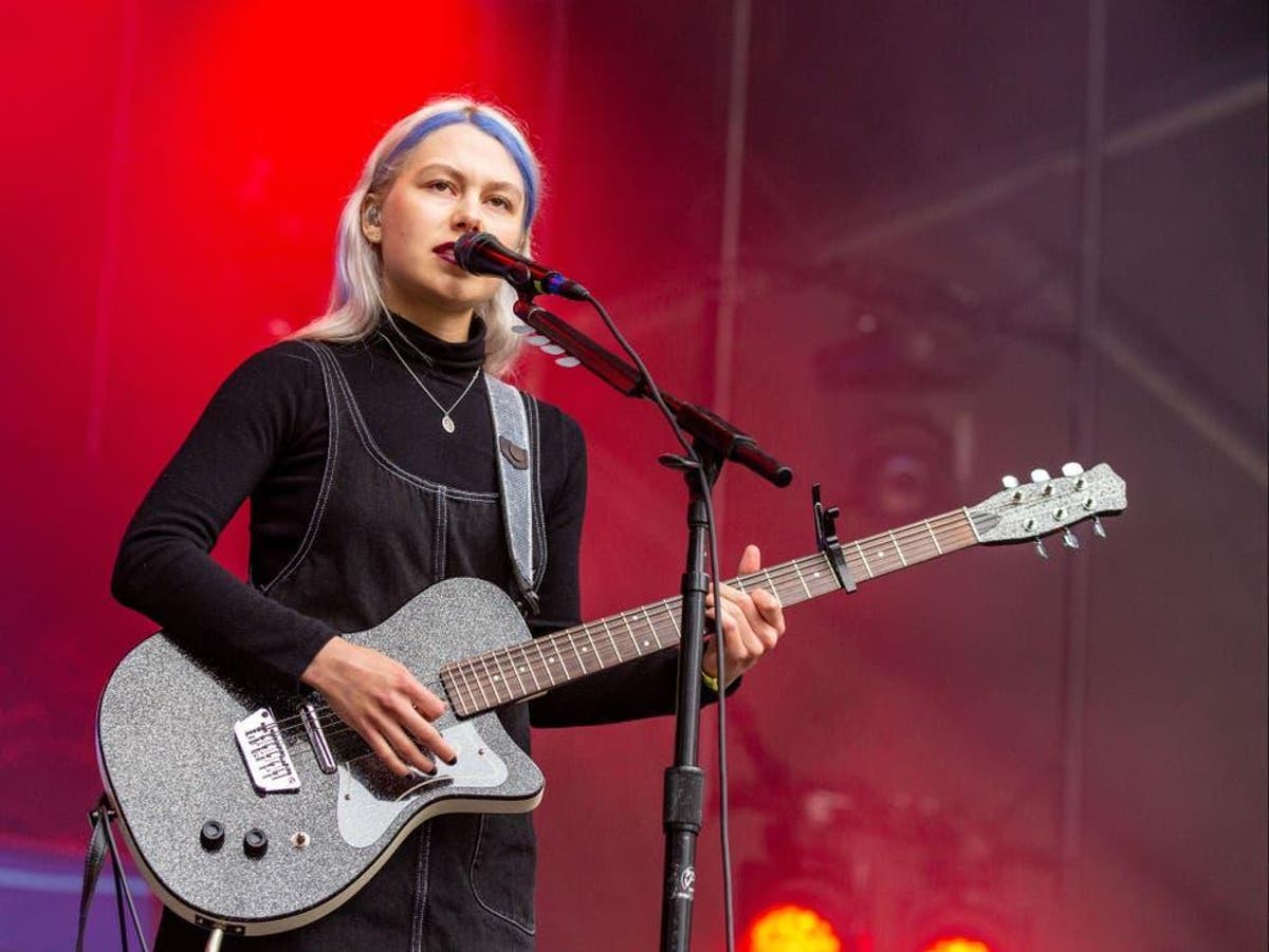 Phoebe Bridgers calls Mark Zuckerberg an &lsquo;a**hole&rsquo; over &lsquo;totally unethical&rsquo; Instagram algorithm