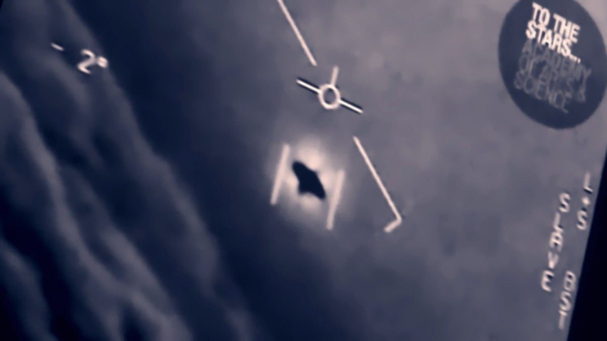 ABD Donanması sözcüsü, daha fazla gizli UFO videosunun yayınlanmasının 'ulusal güvenliğe zarar vereceğini' söyledi.