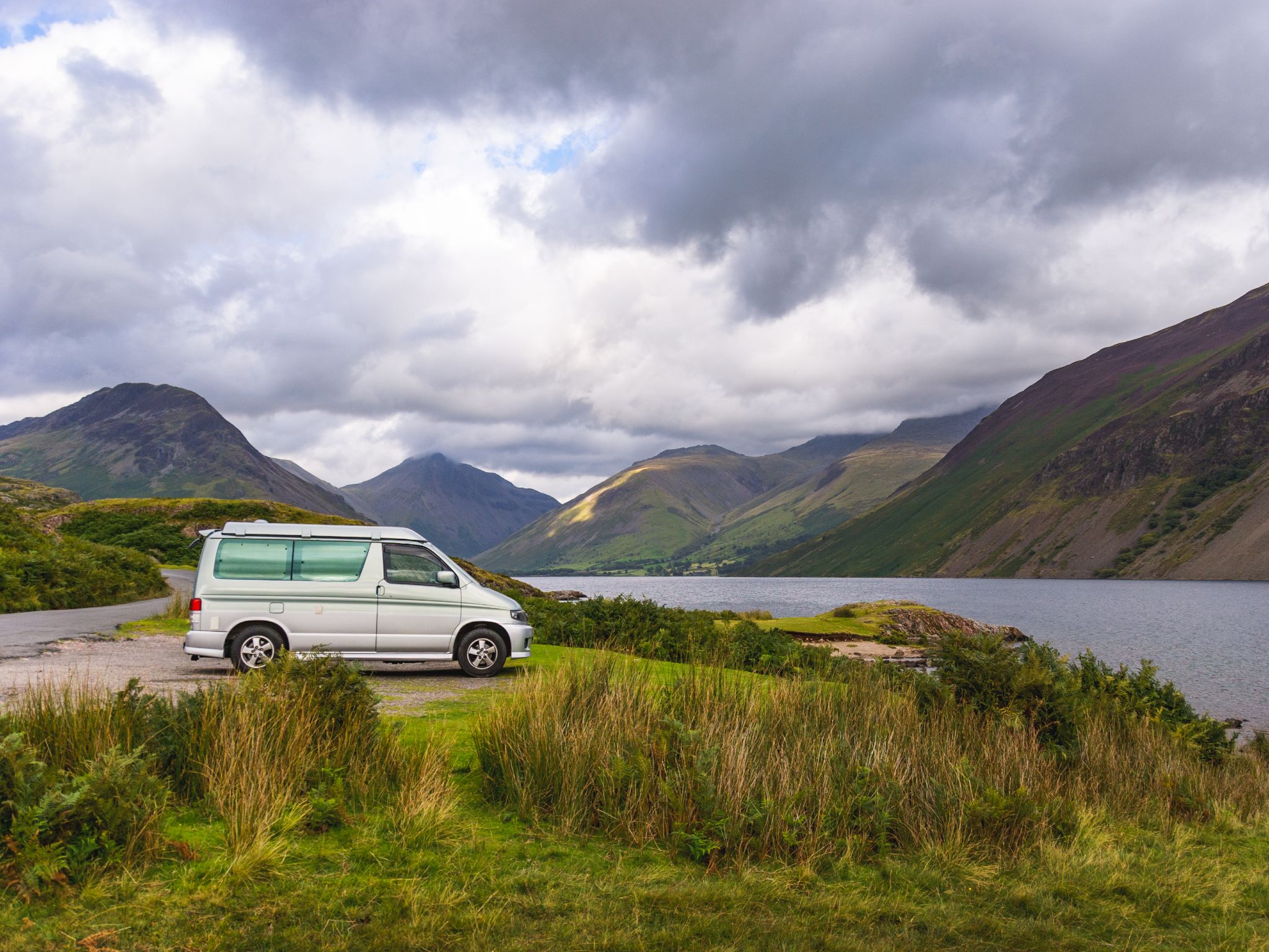 <p>A lobby group wants more overnight parking options for campervans and motorhomes </p>