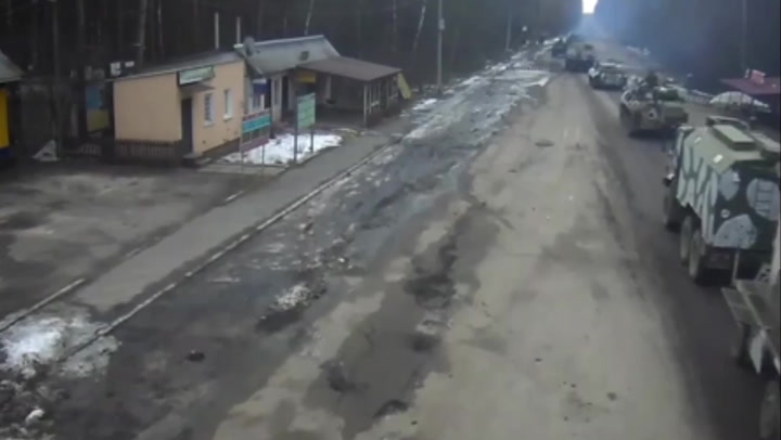 CCTV appears to show tanks enter Ukraine via Belarus border