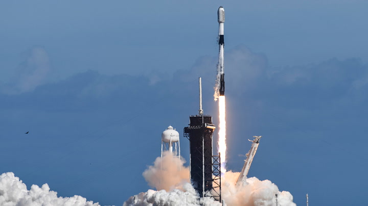 Watch live as SpaceX launches more internet-boosting satellites into orbit
