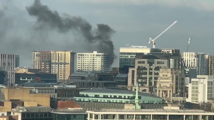 Aldgate fire: Hundred firefighters sent to high-rise blaze on Whitechapel High Street